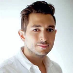 Avi Flombaum